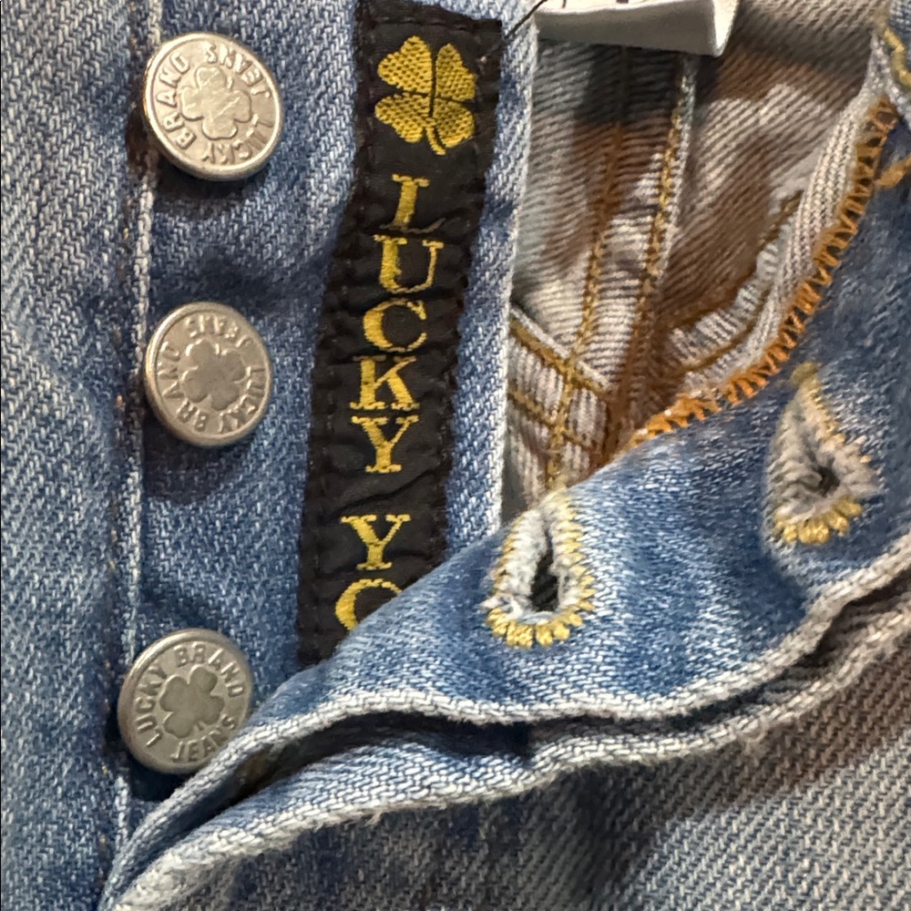 Classic Blue Denim Jeans petite shirt length - Picture 4 of 9